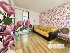 1-к квартира, посуточно, 37м2, 6/9 этаж