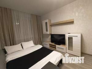 1-к квартира, посуточно, 40м2, 7/10 этаж