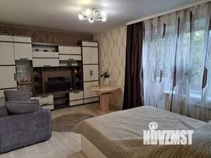 1-к квартира, посуточно, 42м2, 1/1 этаж