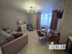 1-к квартира, посуточно, 52м2, 1/3 этаж