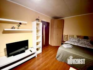 1-к квартира, посуточно, 40м2, 9/9 этаж