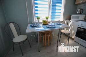 1-к квартира, посуточно, 35м2, 1/9 этаж