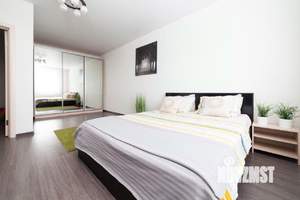 1-к квартира, посуточно, 55м2, 1/1 этаж