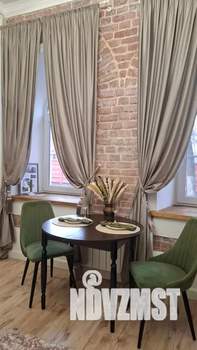 1-к квартира, посуточно, 28м2, 1/2 этаж