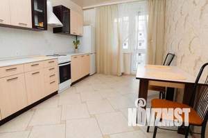 1-к квартира, посуточно, 48м2, 9/12 этаж