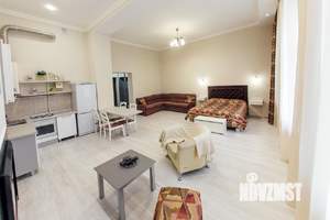 1-к квартира, посуточно, 44м2, 1/1 этаж