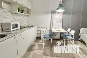 2-к квартира, посуточно, 65м2, 1/12 этаж