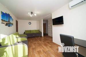 2-к квартира, посуточно, 50м2, 1/1 этаж
