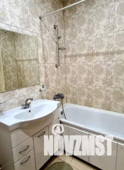 1-к квартира, посуточно, 55м2, 1/1 этаж