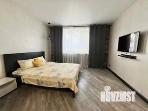 1-к квартира, посуточно, 56м2, 1/1 этаж