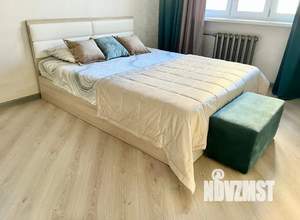 1-к квартира, посуточно, 47м2, 2/10 этаж
