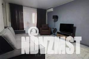 1-к квартира, посуточно, 40м2, 2/9 этаж