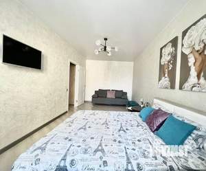 1-к квартира, посуточно, 46м2, 1/1 этаж