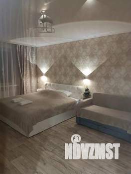 1-к квартира, посуточно, 33м2, 1/1 этаж