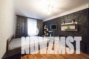 1-к квартира, посуточно, 35м2, 3/5 этаж