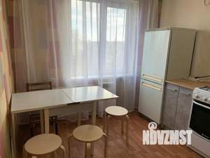 2-к квартира, посуточно, 65м2, 1/1 этаж