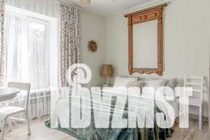2-к квартира, посуточно, 45м2, 1/2 этаж