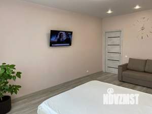 1-к квартира, посуточно, 48м2, 1/3 этаж