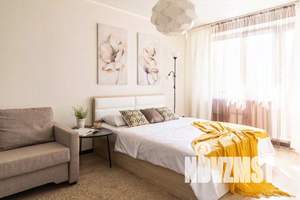 1-к квартира, посуточно, 43м2, 5/10 этаж