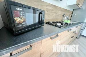 1-к квартира, посуточно, 42м2, 2/10 этаж