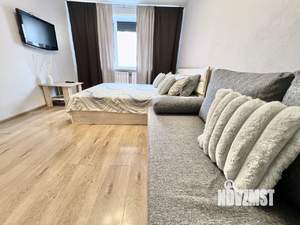 1-к квартира, посуточно, 43м2, 5/5 этаж