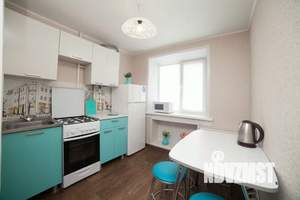 2-к квартира, посуточно, 50м2, 1/1 этаж