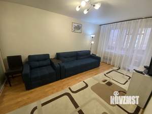 1-к квартира, посуточно, 35м2, 5/10 этаж