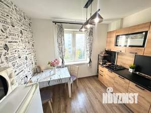 1-к квартира, посуточно, 37м2, 6/9 этаж