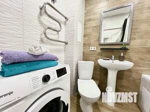 1-к квартира, посуточно, 47м2, 1/1 этаж