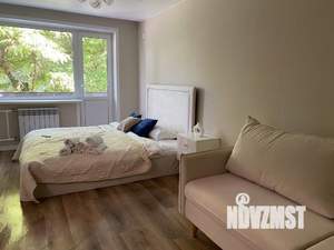 1-к квартира, посуточно, 37м2, 1/1 этаж