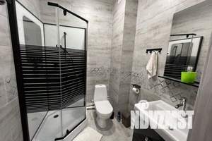 1-к квартира, посуточно, 35м2, 1/2 этаж