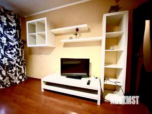 1-к квартира, посуточно, 40м2, 9/9 этаж