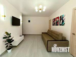 1-к квартира, посуточно, 40м2, 1/4 этаж