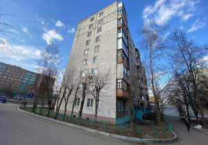 2-к квартира, вторичка, 45м2, 1/9 этаж