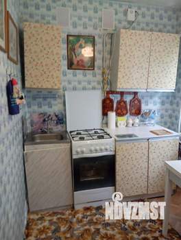 2-к квартира, вторичка, 49м2, 1/2 этаж
