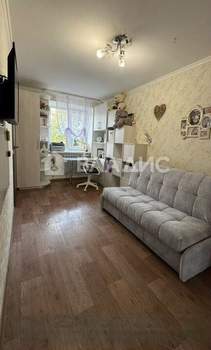 2-к квартира, вторичка, 44м2, 1/4 этаж