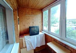 2-к квартира, вторичка, 43м2, 1/9 этаж