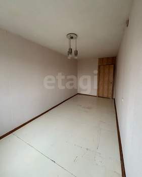 3-к квартира, вторичка, 58м2, 3/5 этаж