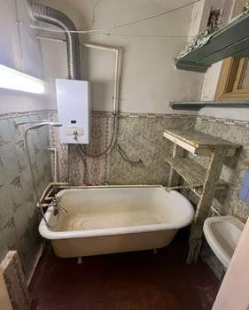 2-к квартира, вторичка, 49м2, 2/2 этаж