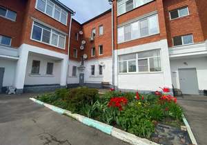 3-к квартира, вторичка, 120м2, 1/3 этаж
