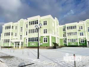 3-к квартира, вторичка, 80м2, 1/3 этаж