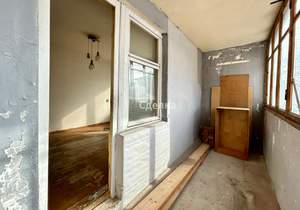 2-к квартира, вторичка, 51м2, 1/10 этаж