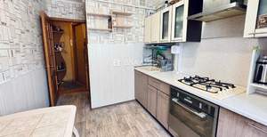 3-к квартира, вторичка, 68м2, 1/9 этаж