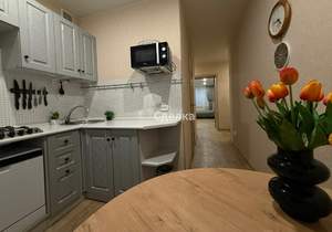 3-к квартира, вторичка, 62м2, 1/5 этаж