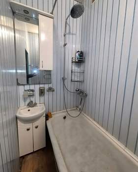 2-к квартира, вторичка, 49м2, 2/4 этаж