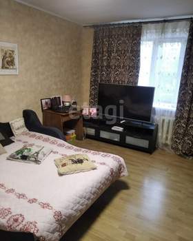 2-к квартира, вторичка, 62м2, 2/10 этаж