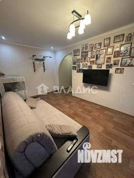 2-к квартира, вторичка, 44м2, 1/4 этаж