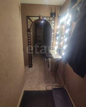2-к квартира, вторичка, 44м2, 5/5 этаж