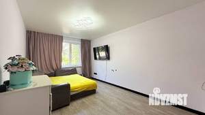 2-к квартира, вторичка, 53м2, 1/5 этаж