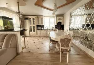 3-к квартира, вторичка, 100м2, 9/12 этаж